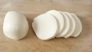 bocconcini queso, muzarella bocconcini, que es el bocconcini, por que se llama bocconcini