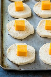 bombitas de queso, bombas de queso, bombitas de ajo y queso, receta bombitas de queso