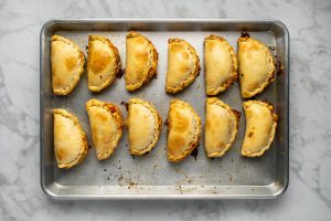 como hacer empanadas de choclo y queso, receta empanadas de choclo y queso, empanadas de choclo y queso