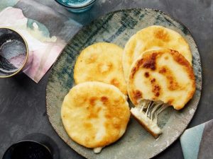 receta de arepas con queso, arepas con queso, arepas de queso