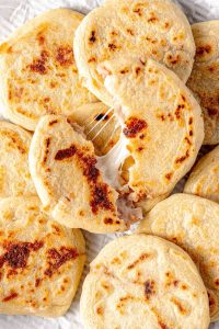 queso para pupusas, receta pupusas de queso, pupusas de queso